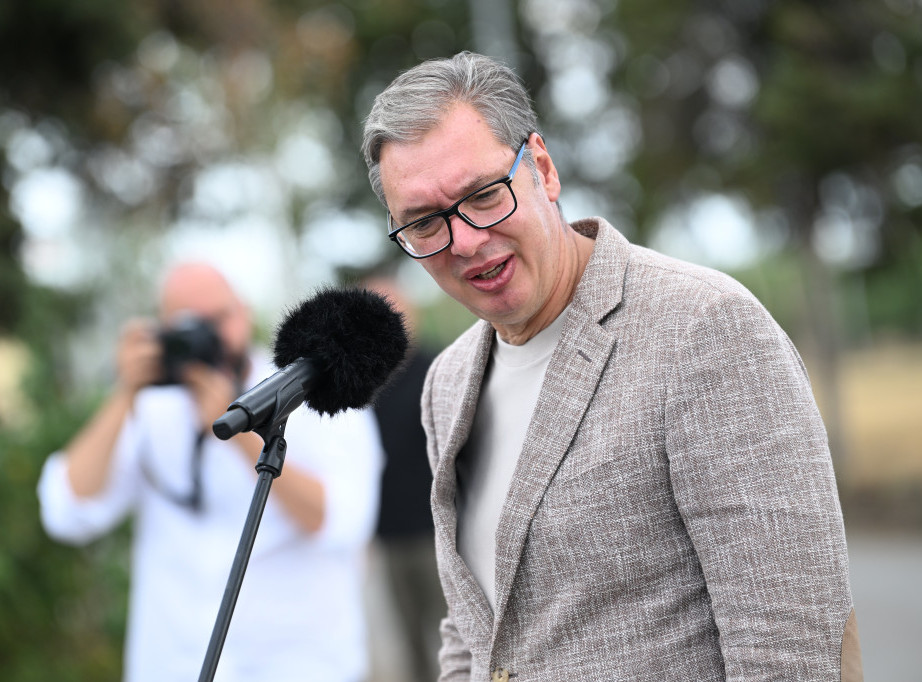Vučić pozvao građane da dođu sutra na skup SNS u Kragujevcu