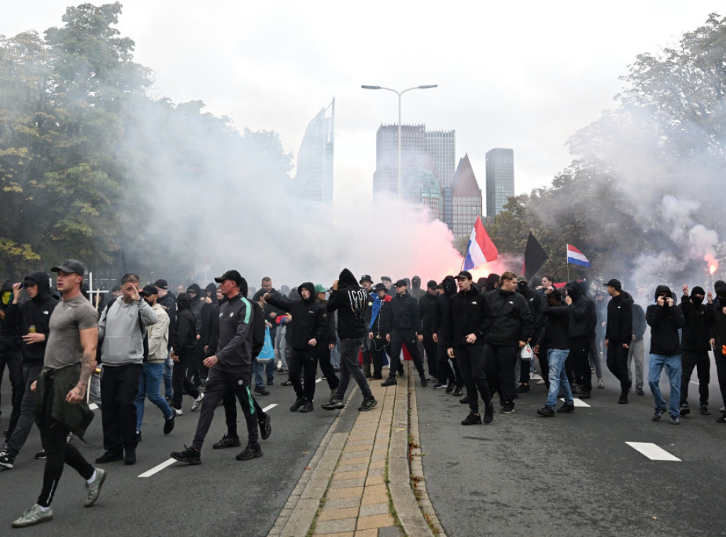 U Hagu uhapšene 24 osobe tokom nasilnog protesta krajnje desnice