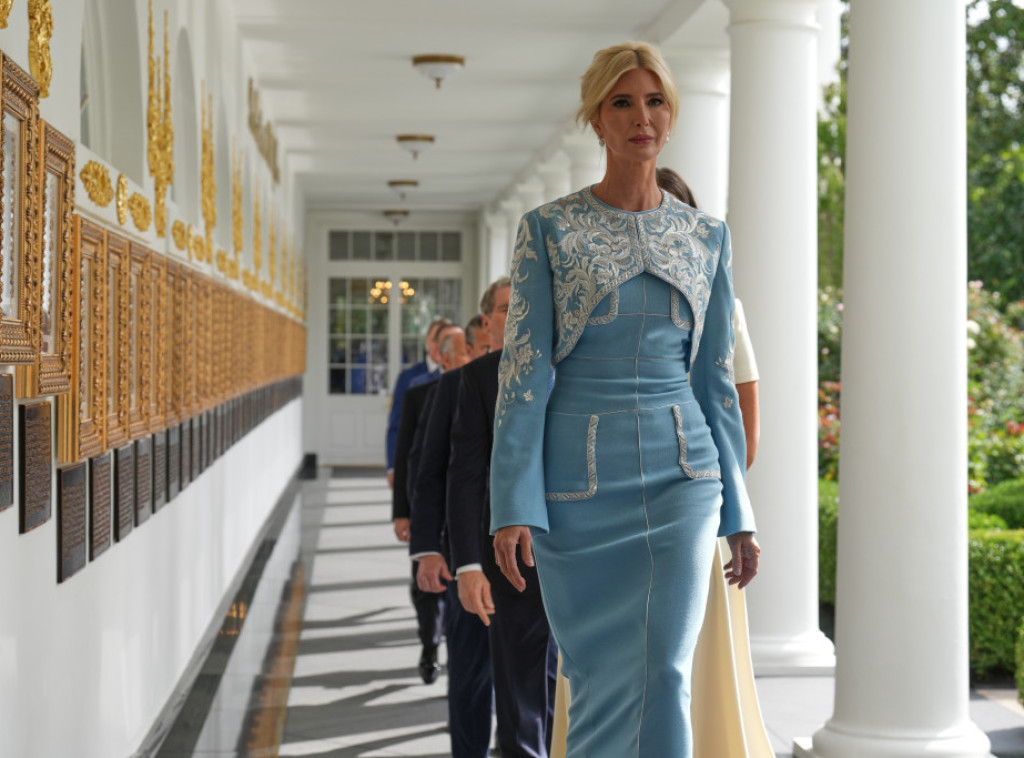 Ivanka Tramp u haljini kineske dizajnerke dočekala Si Đinpinga