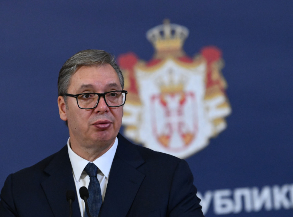 Vučić u Sremskim Karlovcima: Da pobedimo ubedljivo i kažemo kraj blokadama