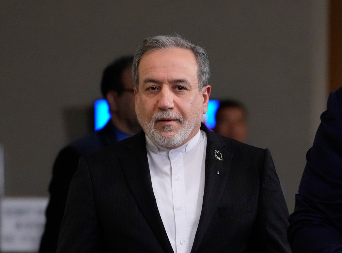 Arakči: Iran će koristiti sve diplomatske kapacitete da bi zaštitio nacionalni interes