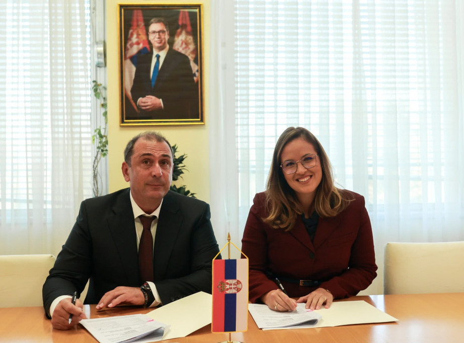 Pavkov potpisala ugovor o izgradnji transfer stanice sa reciklažnim dvorištem u Požegi