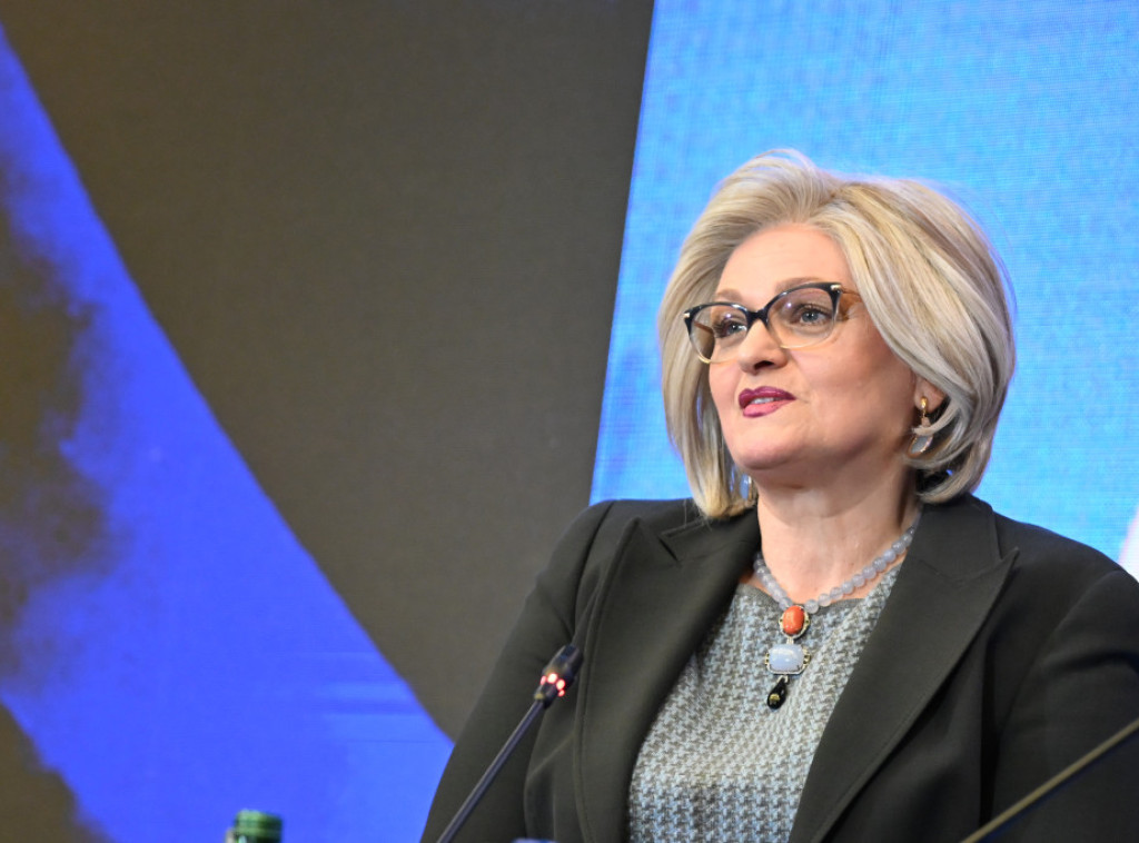 Tabaković: Nijedna tehnologija ne može da preuzme odgovornost za posao i ljude