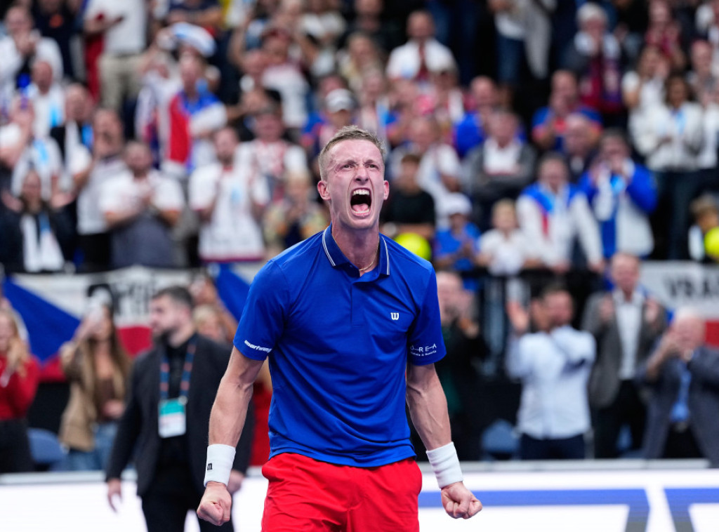 Lehečka pobedio Vašeroa za plasman u finale turnira u Tokiju