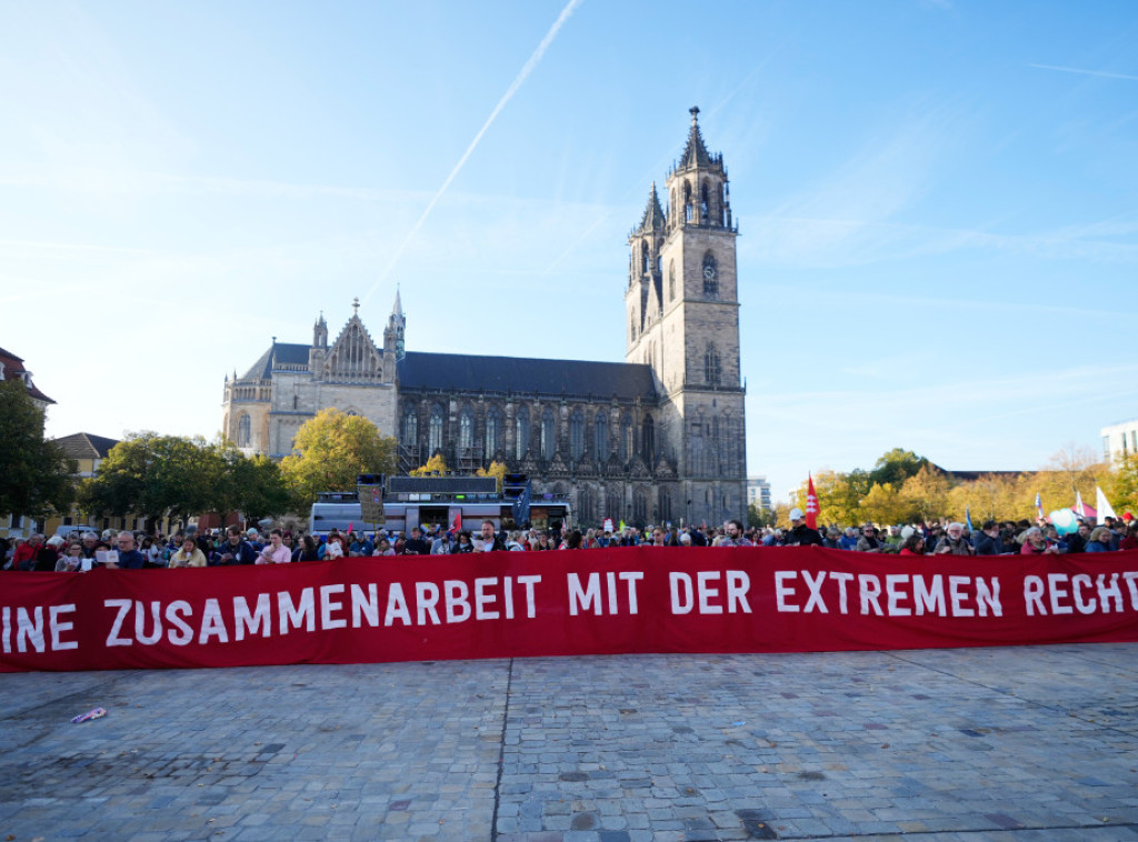 Protest u Berlinu zbog izbora predsednika pokrajinskog parlamenta iz redova AfD