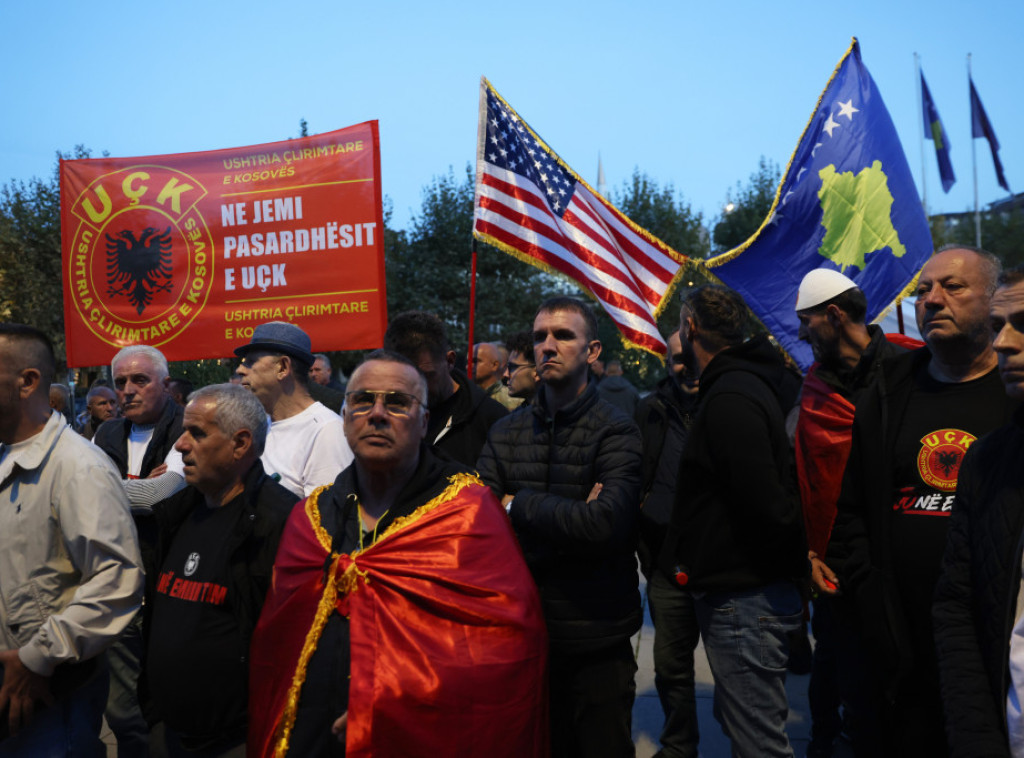U Prištini se nastavlja protest pristalica tzv. OVK