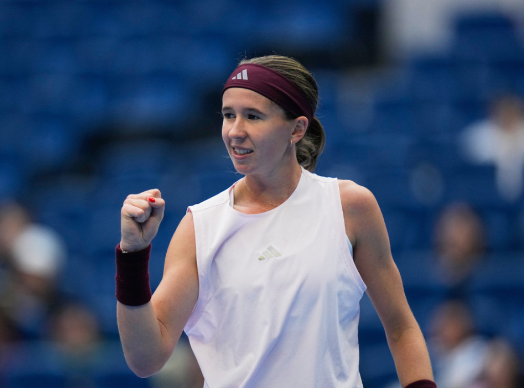 Bartunkova ubedljiva protiv Muhove za plasman u polufinale tunira u Pekingu