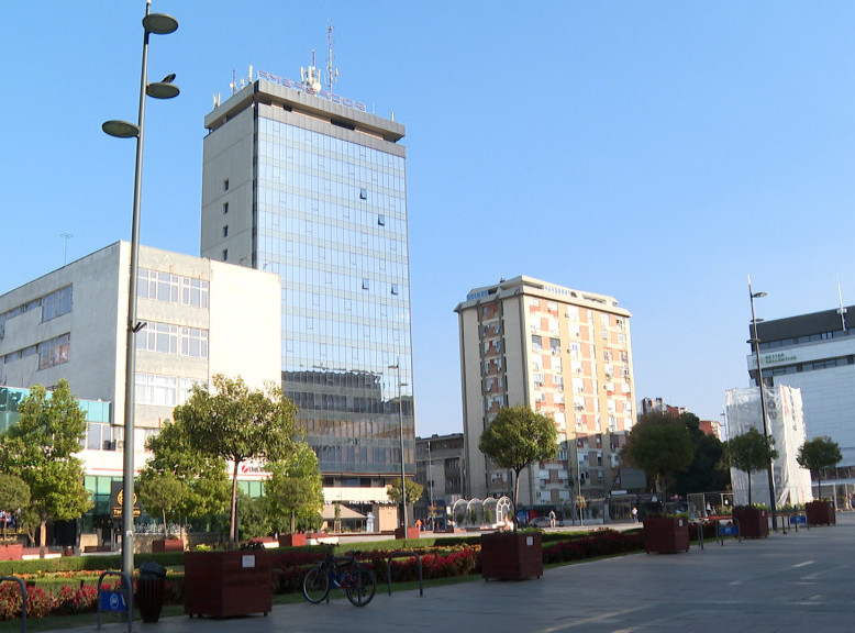 Grad Niš raspisao obnovljene konkurse za pomoć izbegličkim porodicama