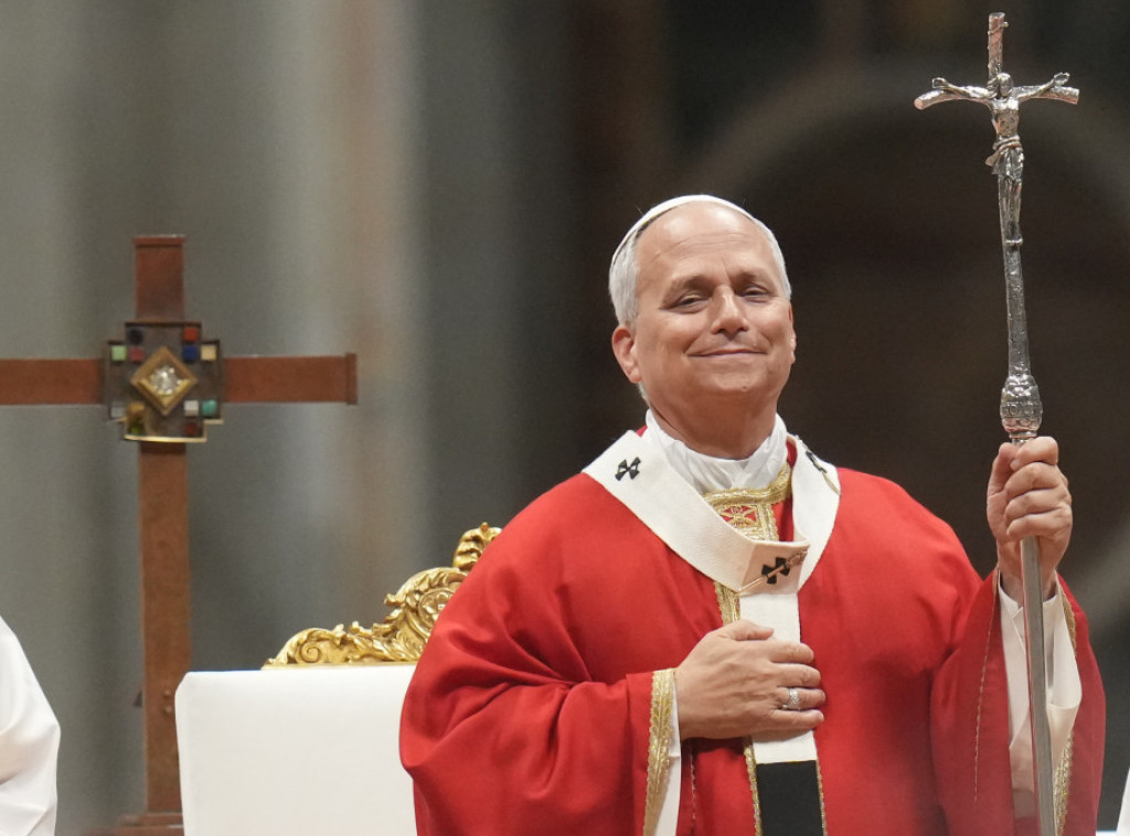 Papa odobrio imenovanje Taglea za prvog azijskog dekana kolegijuma kardinala