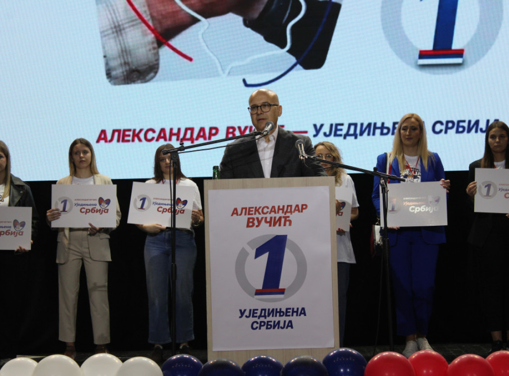 Miloš Vučević u Novom Pazaru pozvao na zajedništvo i podršku listi "Ujedinjena Srbija"