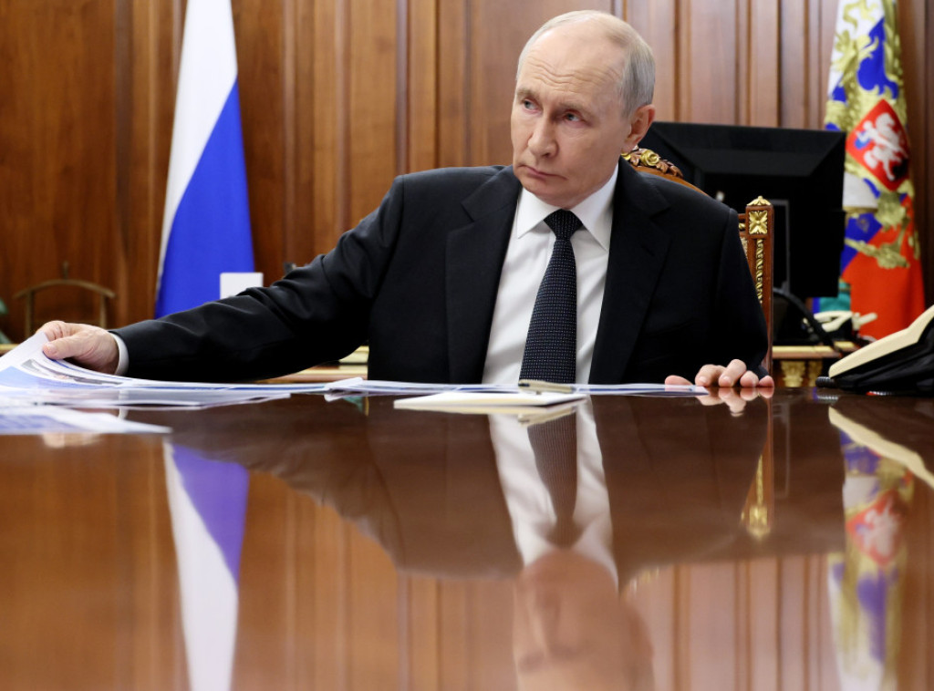 Putin i Bin Zajed razgovarali o dogovoru SAD i Rusije o isporukama dizela