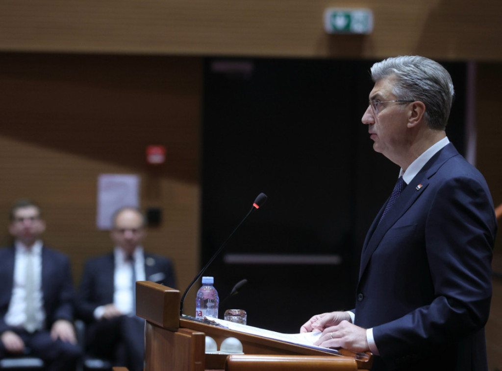 Plenković oštro osudio opoziciju: Ne bacaju se biseri pred svinje