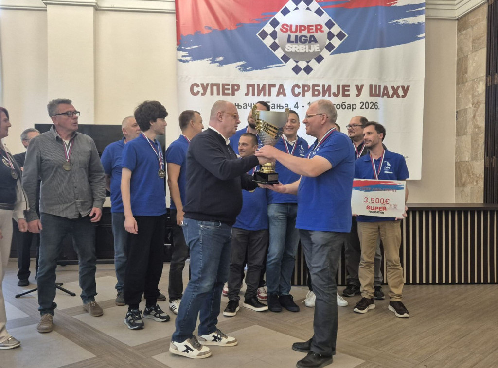 Šahisti "Radnika" i šahistkinje ekipe "Čast i slava" prvaci Superlige Srbije