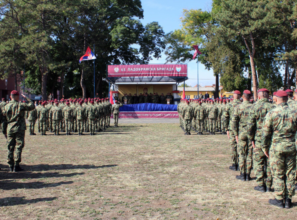 Obeležen Dan 63. padobranske brigade i Dan vojnih padobranaca