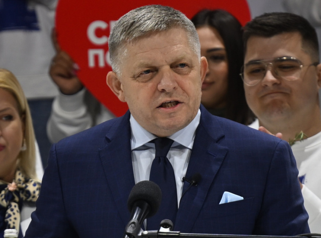 Fico: Podržavam Vučića jer ne da da Srbijom upravlja neko iz sveta