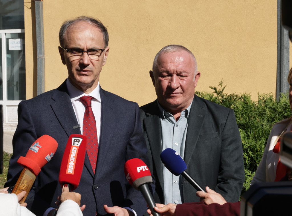 Đuro Macut posetio Žagubicu i Petrovac na Mlavi