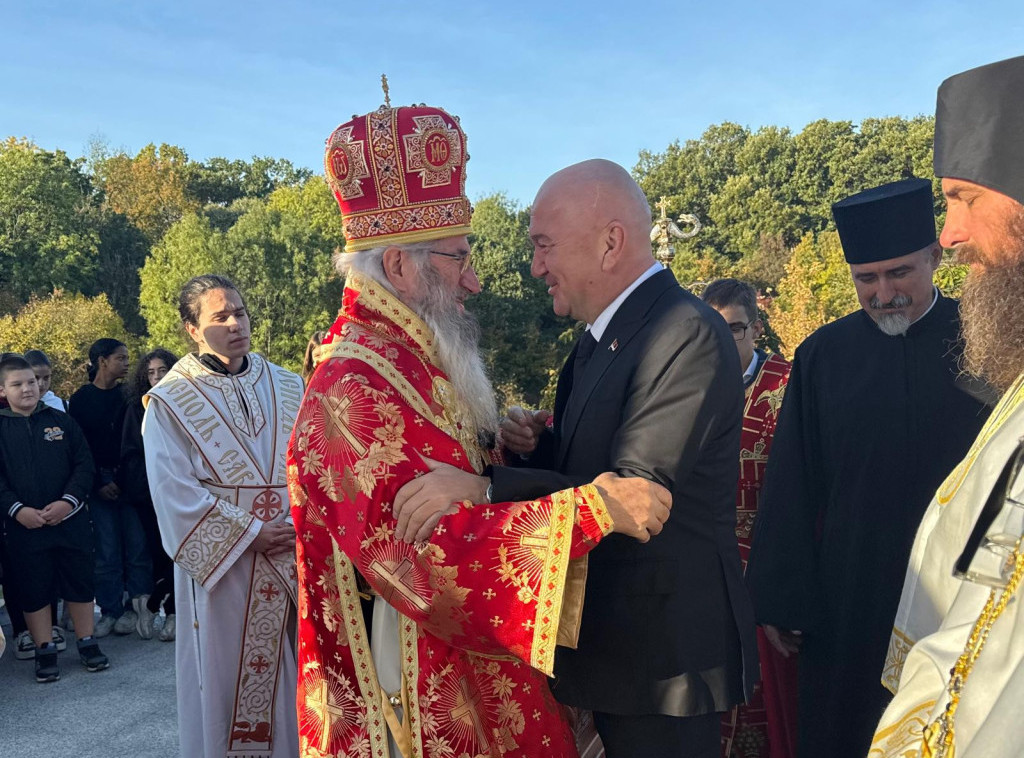 Popović: Dok je Srbije i srpskog naroda, živeće sećanje na streljanu decu u Kragujevcu